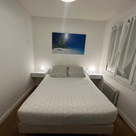 Villa Des Palmiers, Chambre 3, Lit Double Villeneuve-sur-Lot Exteriör bild
