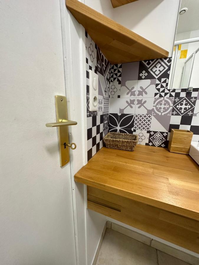 Villa Des Palmiers, Chambre 3, Lit Double Villeneuve-sur-Lot Exteriör bild